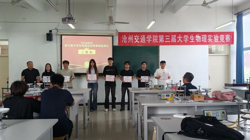 同时为全国大天下娱乐注册手机版下载物